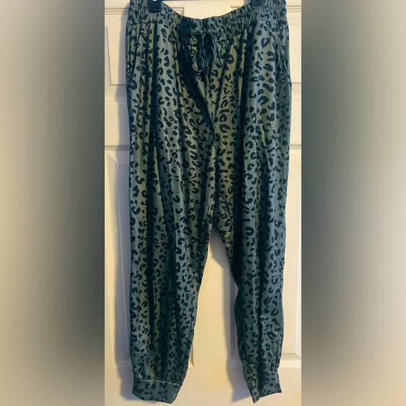 Soft Drawstring Tie Elastic Waist Loose Jogger Pants with Pockets, GRN/BLK, 1XL - Picture 1 of 6